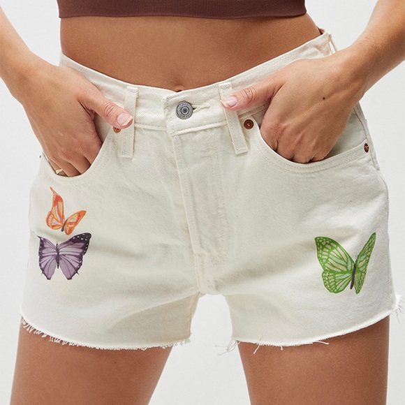 Levi 501 Denim Shorts 24” Cream Butterfly 🦋 Print High Rise Button Raw Edge - Picture 13 of 13